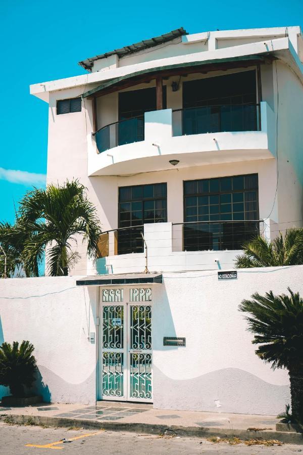 Hotel Manta Beach Madrigal Exterior photo